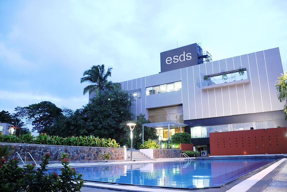 ESDS Software Solution strengthens its team with hiring drive for 300+ Engineers